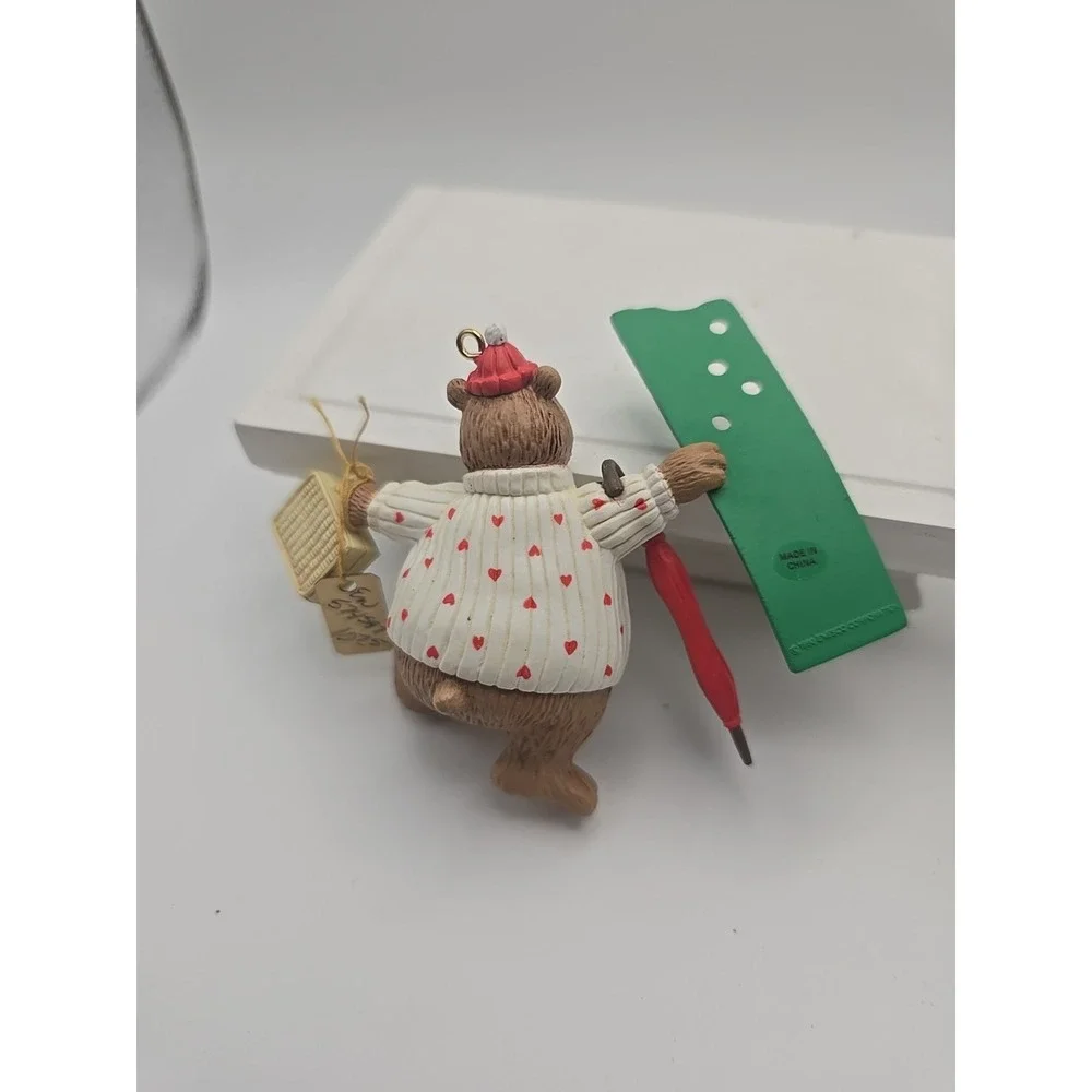 ENESCO‎ CHRISTMAS ORNAMENT: NORTH POLE HERE I COME!  1990 BEAR ON HIS WAY!